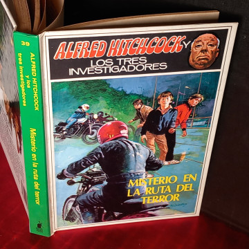 ALFRED HITCHCOCK Y LOS TRES INVESTIGADORES 39, MISTERIO EN LA RUTA DEL TERROR.