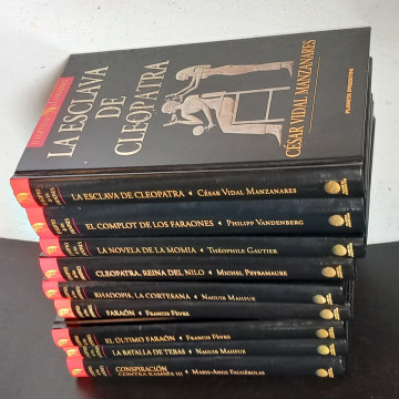 LOTE 9 LIBROS DE EGIPTOLOGÍA (COLECCIÓN EL EGIPTO DE LOS FARAONES)