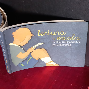 LECTURA I ESCOLA, ELS LLIBRES ESCOLARS DE LECTURA DELS NOSTRES PADRINS.