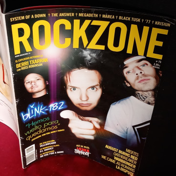 REVISTA ROCKZONE 75