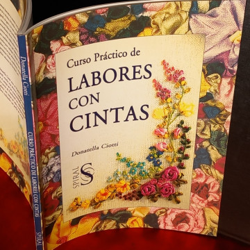 CURSO PRÁCTICO DE LABORES CON CINTAS, DONATELLA CIOTTI.