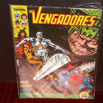 CÓMIC LOS VENGADORES 29