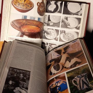 LOTE REVISTAS CERAMIC REVIEW, DEL 97 AL 114