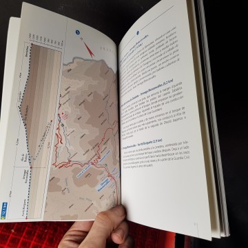 2 € El Camino de Santiago en navarra, gr-65 gr-65 3