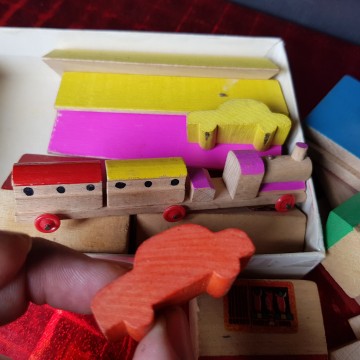 Garaje construcciones Urbis juegos educativos Goula piezas de madera