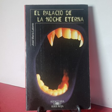 Novela de terror el Palacio de la noche eterna, José María Latorre