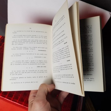 Lo que se ha dicho de los libros y de los escritores, citas célebres