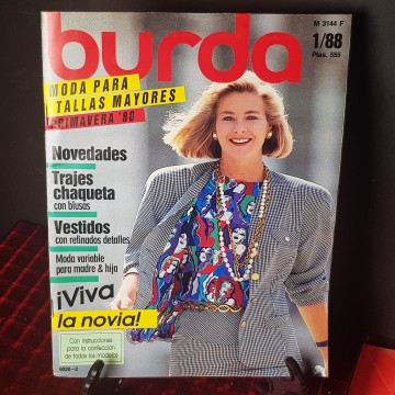 Revista Burda vestidos talla grande 1988