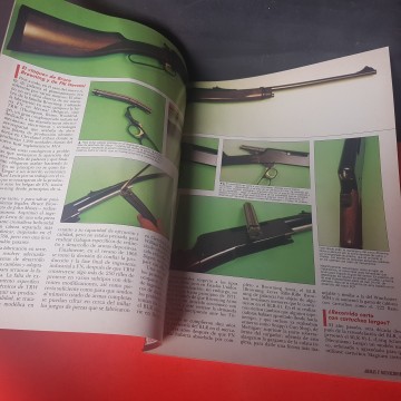 Revista armas y municiones 77