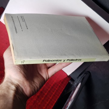 Polinomios y poliedros 4º de bachillerato matemáticas 1970 J m Agustí